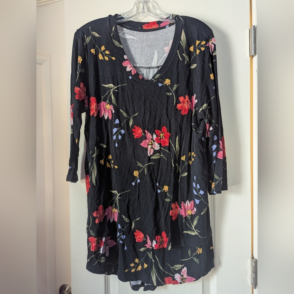 Latched Mama 3/4 Sleeve Floral Nursing and Maternity Top
